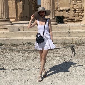 Meet your Posher, Irina